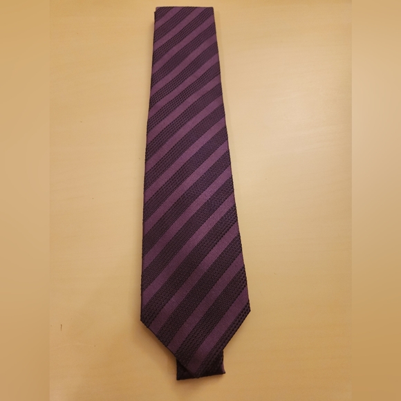 Isaia men's tie - Picture 1 of 3